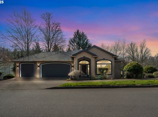 9216 NW Bartholomew Dr, Portland, OR 97229