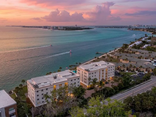 4712 Ocean Blvd APT W10, Sarasota, FL 34242