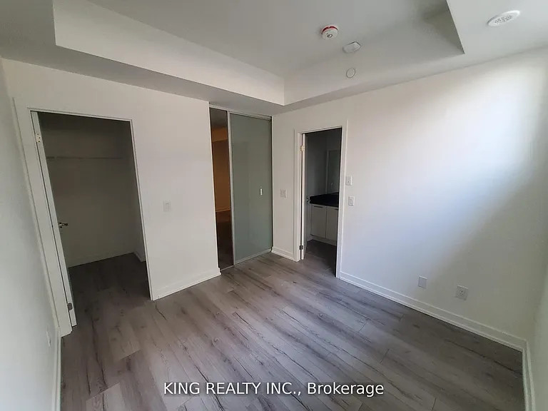 871 Sheppard Ave W #35 — Photo 8