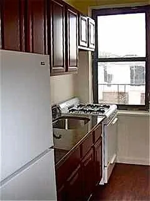 Rented by Sovereign Associates | media 29