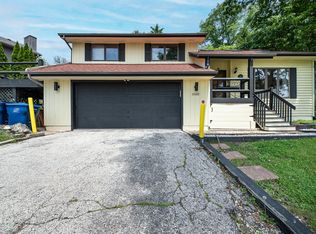 25429 W Cedar Crest Ln, Lake Villa, IL 60046
