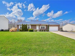 6033 Sean Cir, Blanchester, OH 45107