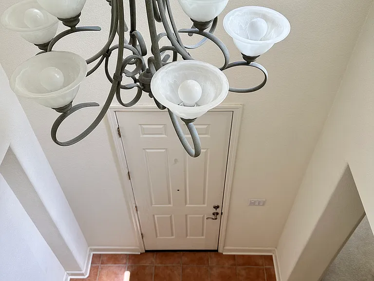 8054 Murcia Way — Photo 18