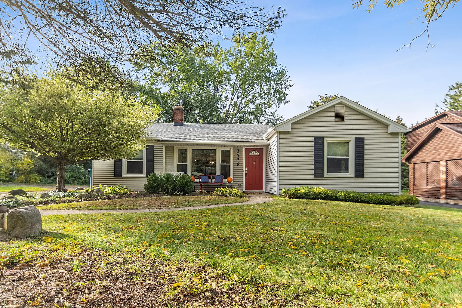 3739 Dexter Ann Arbor Rd photo 1