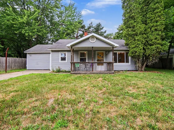 1020 S Division St, Whitehall, MI 49461