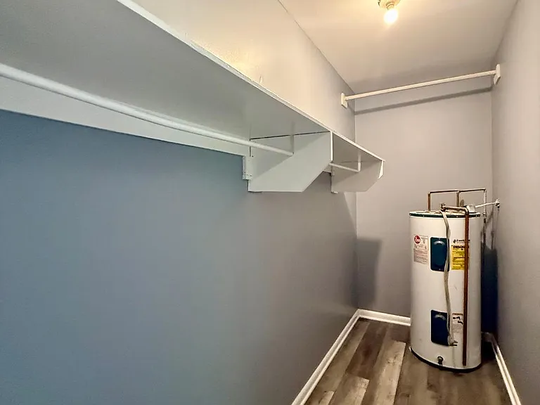 1410 Perry St #A — Photo 6