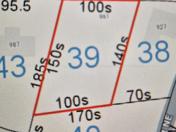 961 3rd St NE, Carbon Hill, AL 35549