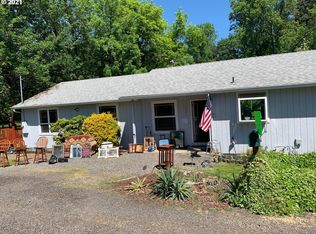 34943 Maple St, Saint Helens, OR 97051