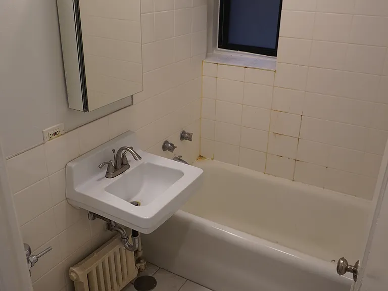 422-24 W Melrose St #422-203 — Photo 6