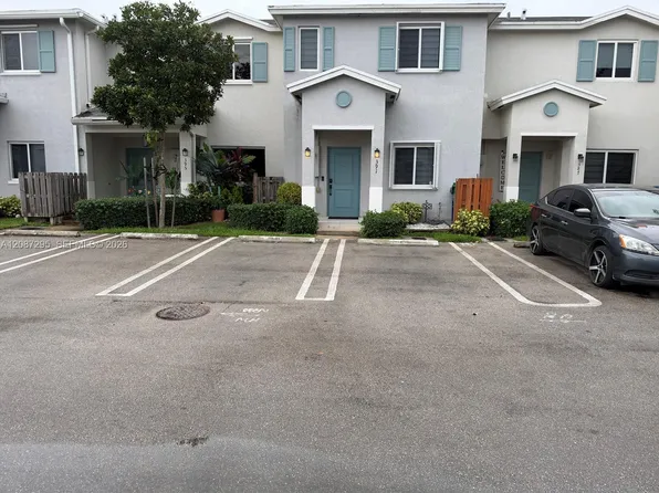 391 NW 12th Ave, Florida City, FL 33034