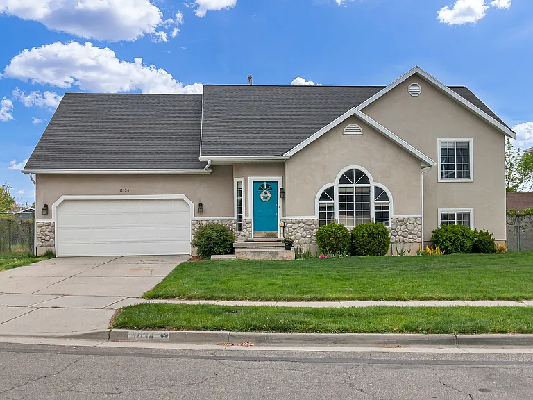 11134 S Hawkwood Dr — Photo 1