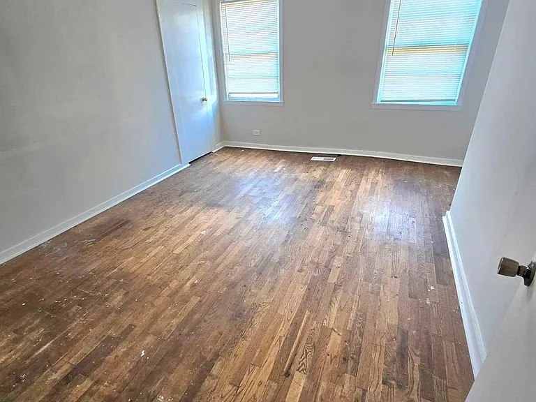45 B St SW — Photo 6