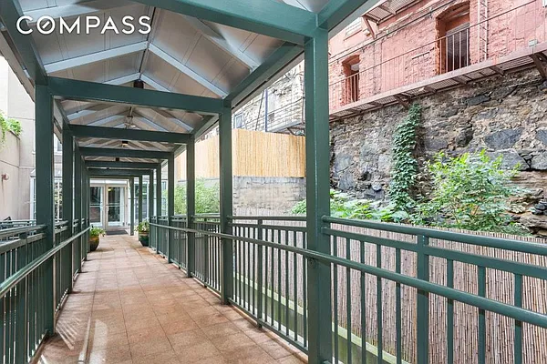 Sold by Compass | media 10