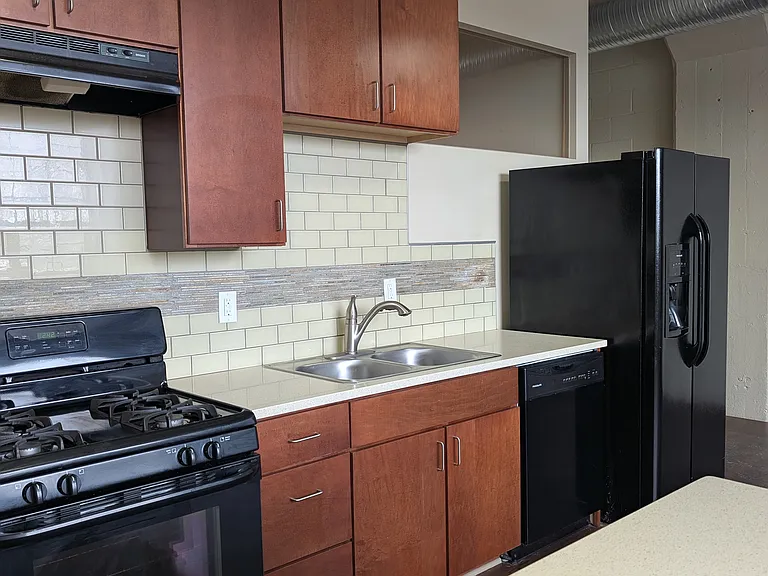 Seneca Street Lofts — Photo 18
