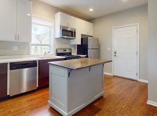 2101 W Fletcher St #1F, Chicago, IL 60618