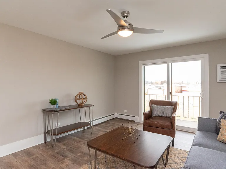 5134 N. Cumberland — Photo 15