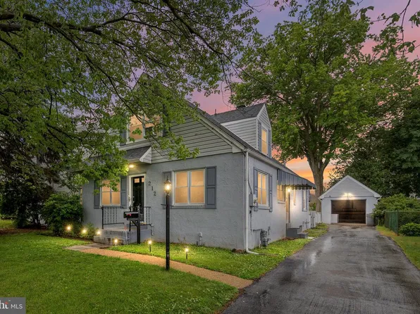 212 W Reamer Ave, Wilmington, DE 19804