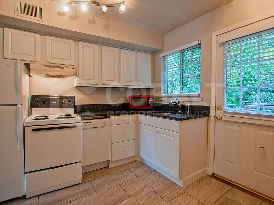 1st image of 493 N Highland Ave NE #30