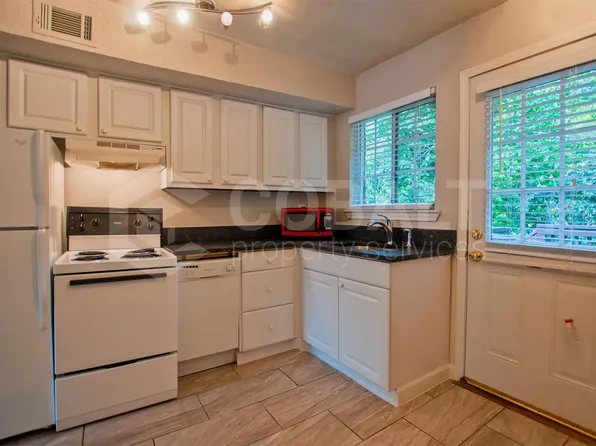 493 N Highland Ave NE #30, Atlanta, GA 30307