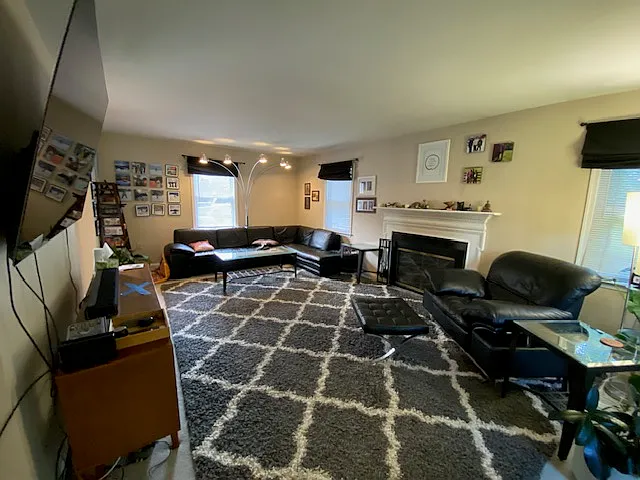 1677 Whitehouse Rd — Photo 5