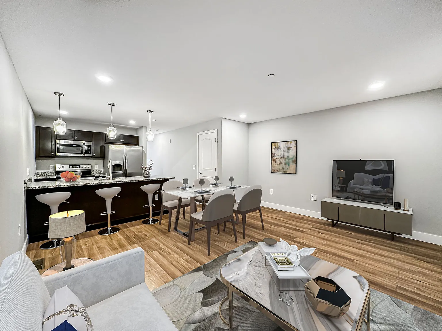 Venango Apartments — Photo 1