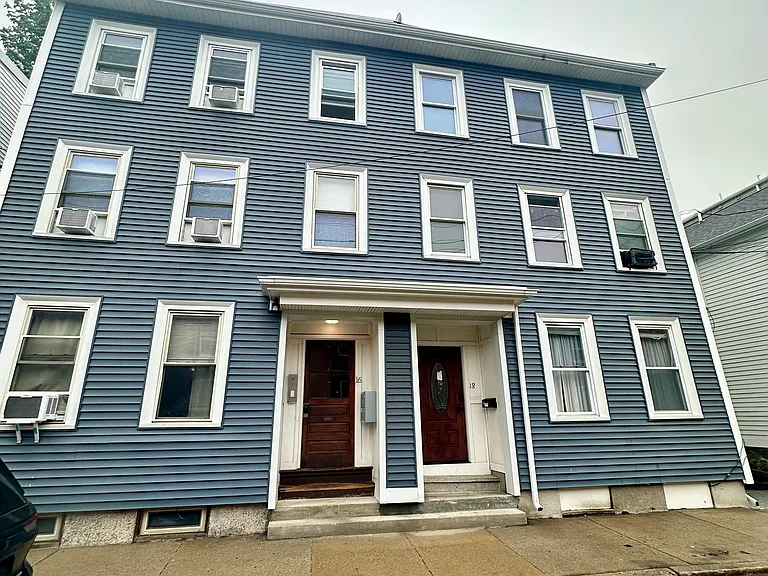 18 Mitchell St #2 — Photo 1