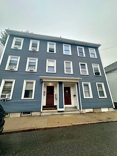 18 Mitchell St #2 Photo 1