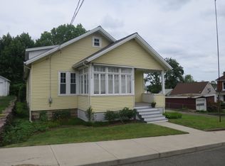 15 Concord Ave, Holyoke, MA 01040