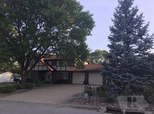 2649 Clearview Heights Rd, Fort Madison, IA 52627