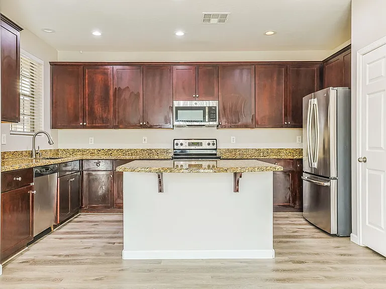 3809 E Santa Fe Ln — Photo 8