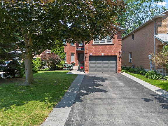 2nd image of 1839 Fellen Pl
