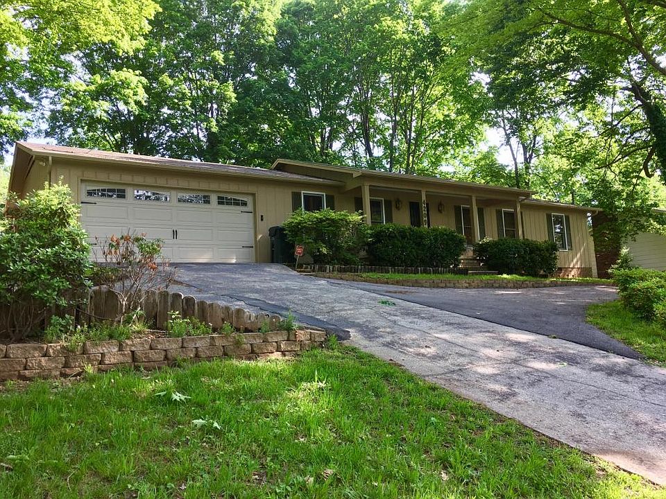 2nd image of 4209 Pleasantwood Dr