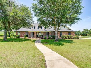 3809 Timbercrest Dr W, Burleson, TX 76028