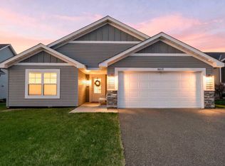 6631 210th St W, Farmington, MN 55024
