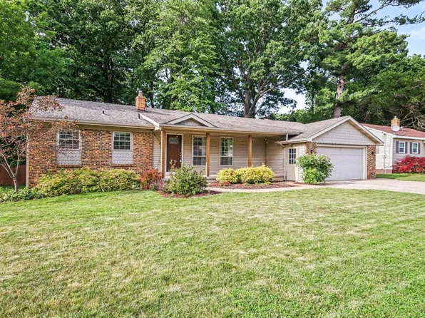 2467 43rd St SW, Wyoming, MI 49519