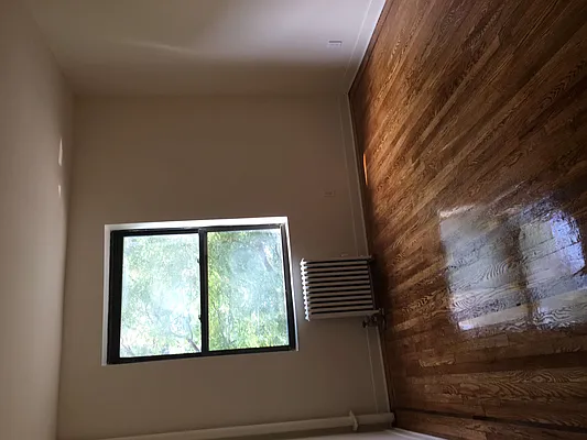 Rented by Peter Meskouris LREB | media 30