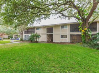6014 Laketree Ln APT E, Temple Terrace, FL 33617