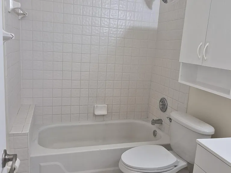 3793 Heather Dr W — Photo 9