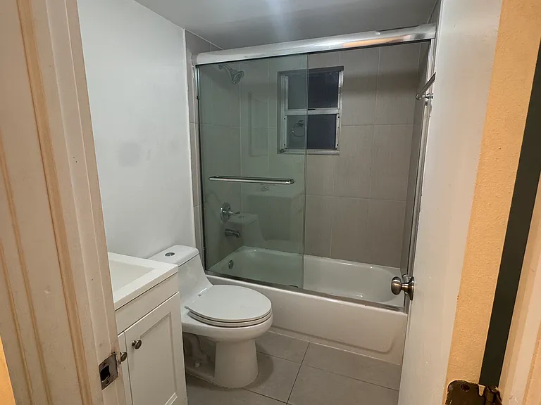 9360 SW 87th Ave #N14 — Photo 9