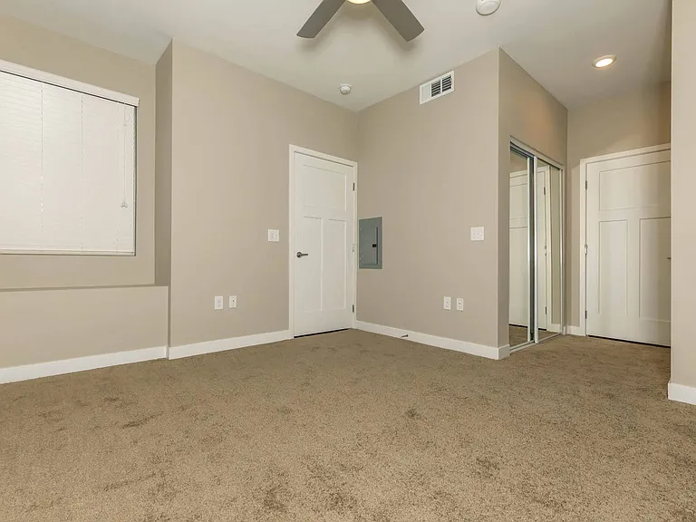 C1 1253 SQ FT 3 Bed 2 Bath