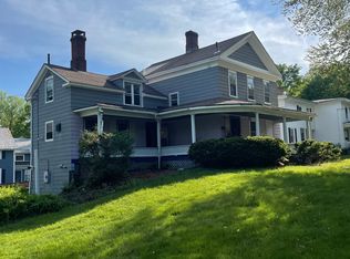 571 Main St, Amherst, MA 01002