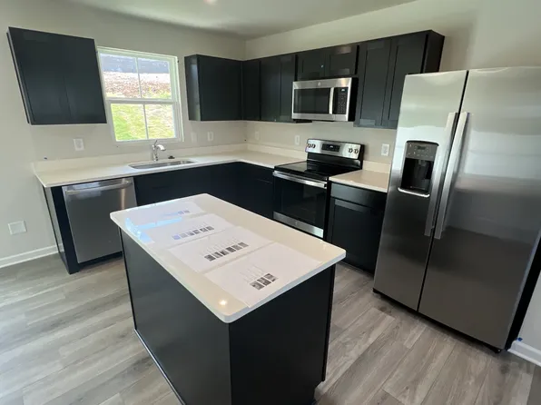 2757 Thornton Grove Blvd #311, Nashville, TN 37207