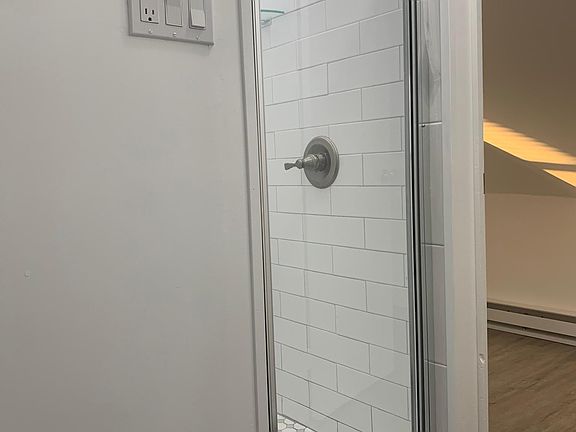 5th image of 78 Whittlesey Ave Floor 3