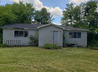 10491 Cranberry Lake Rd, Marcellus, MI 49067