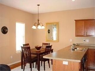 3rd image of 9421 N Amoret Ave