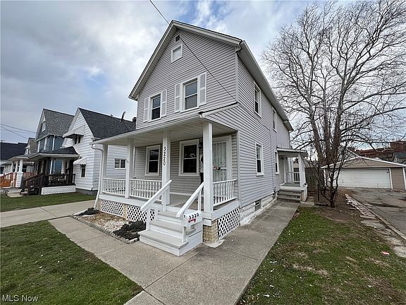 3rd image of 3220 Searsdale Ave