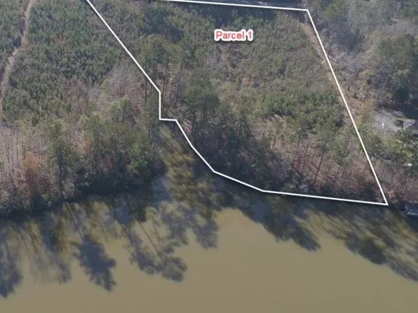 1 Mountain Creek Dr, Hamilton, GA 31811