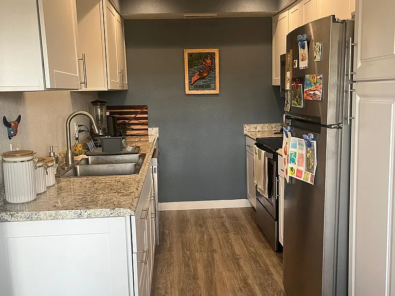 1000 N Beaver St #117 — Photo 6