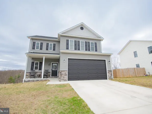 90 Larimar Ln, Inwood, WV 25428