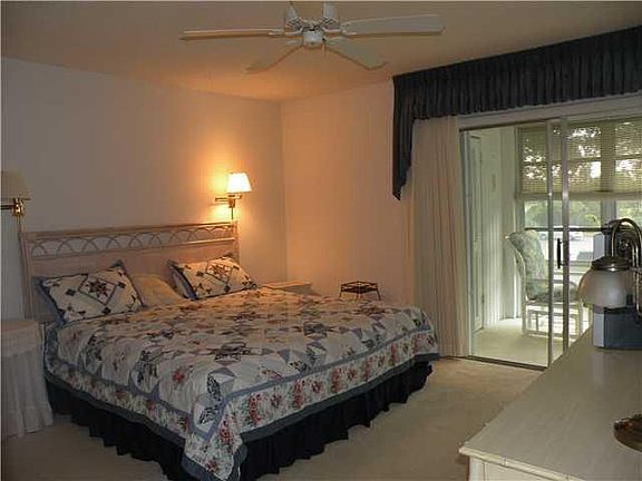 3rd image of 1225 21st Street #2914